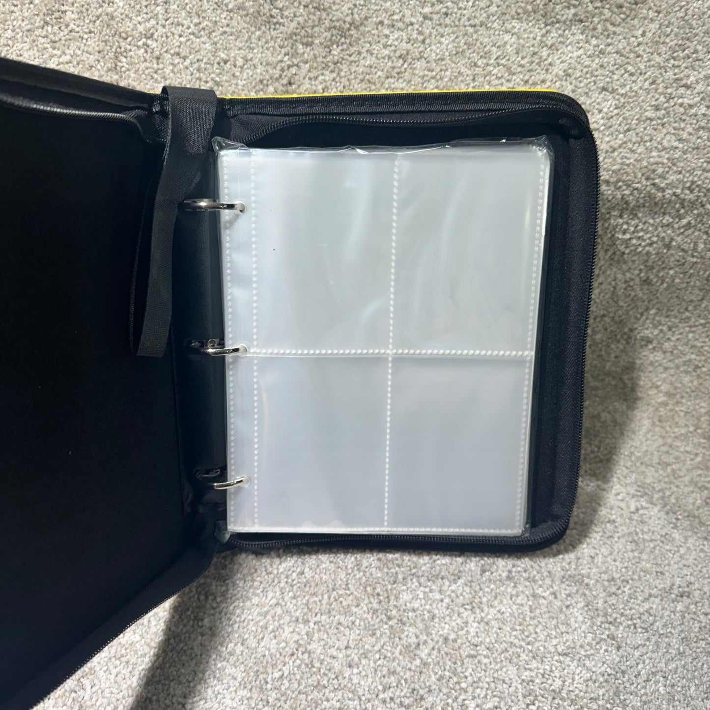 4 Pocket Trading Card Binder