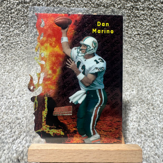 1997 Stadium Club Triumvirate Dan Marino Die-Cut SSP