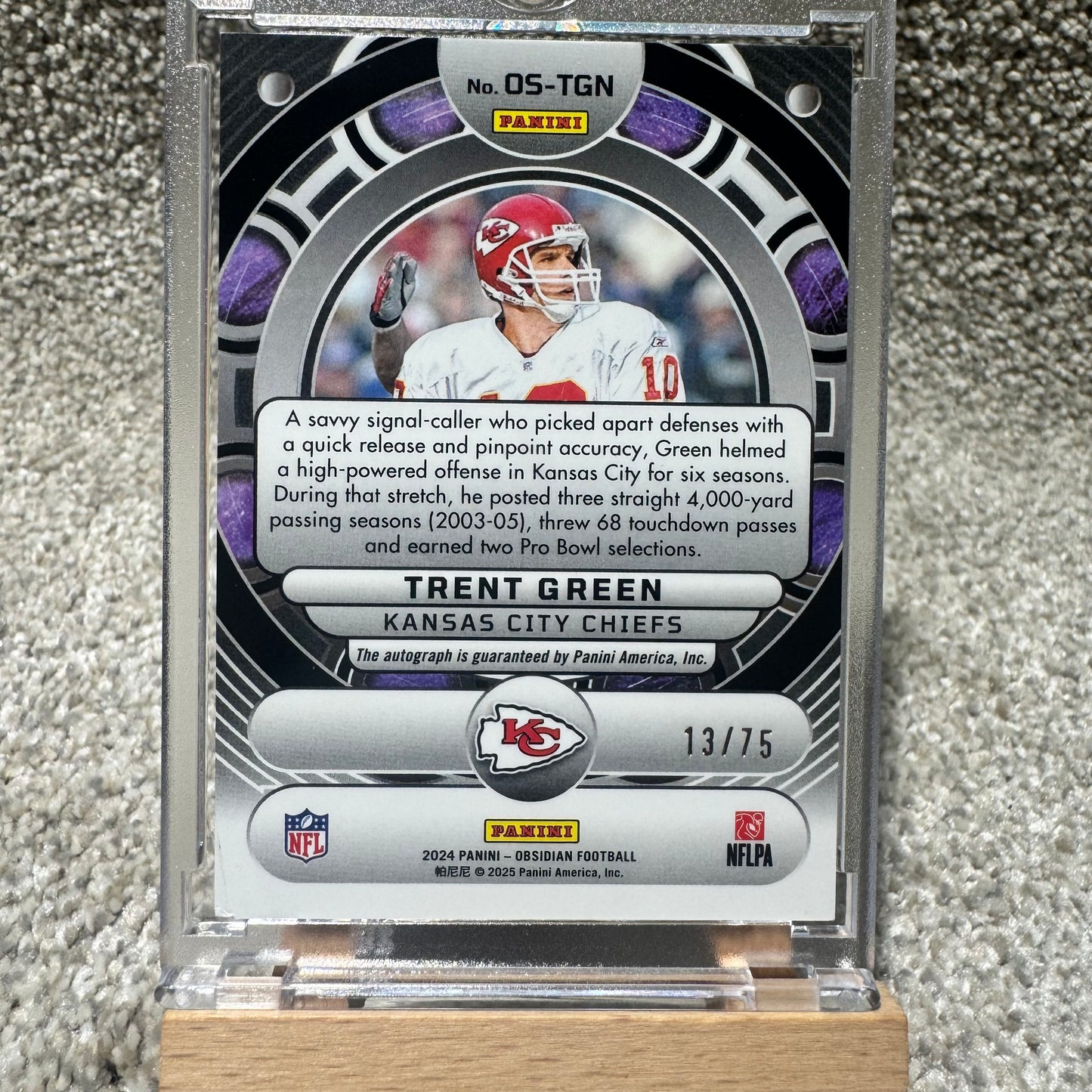 Obsidian Orbital Trent Green Red Auto /75 Color Match