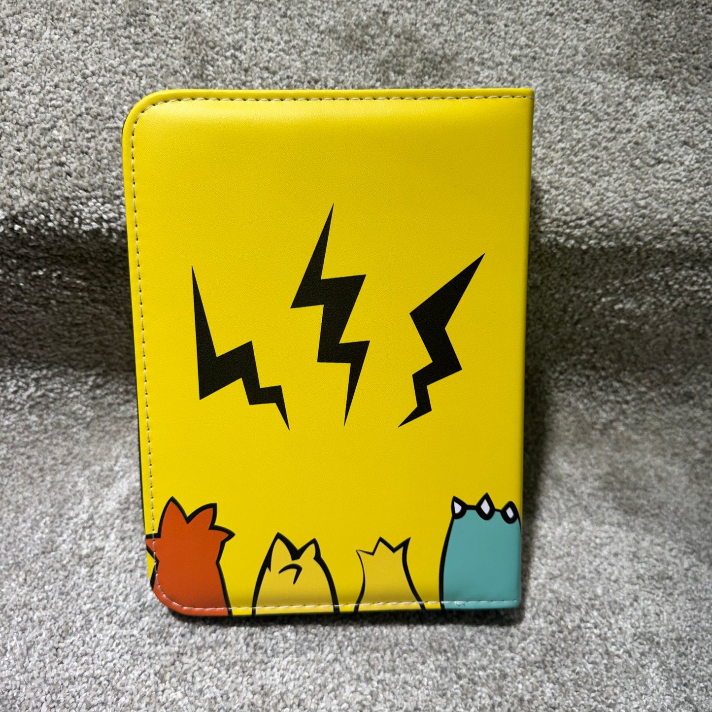 4 Pocket Trading Card Binder