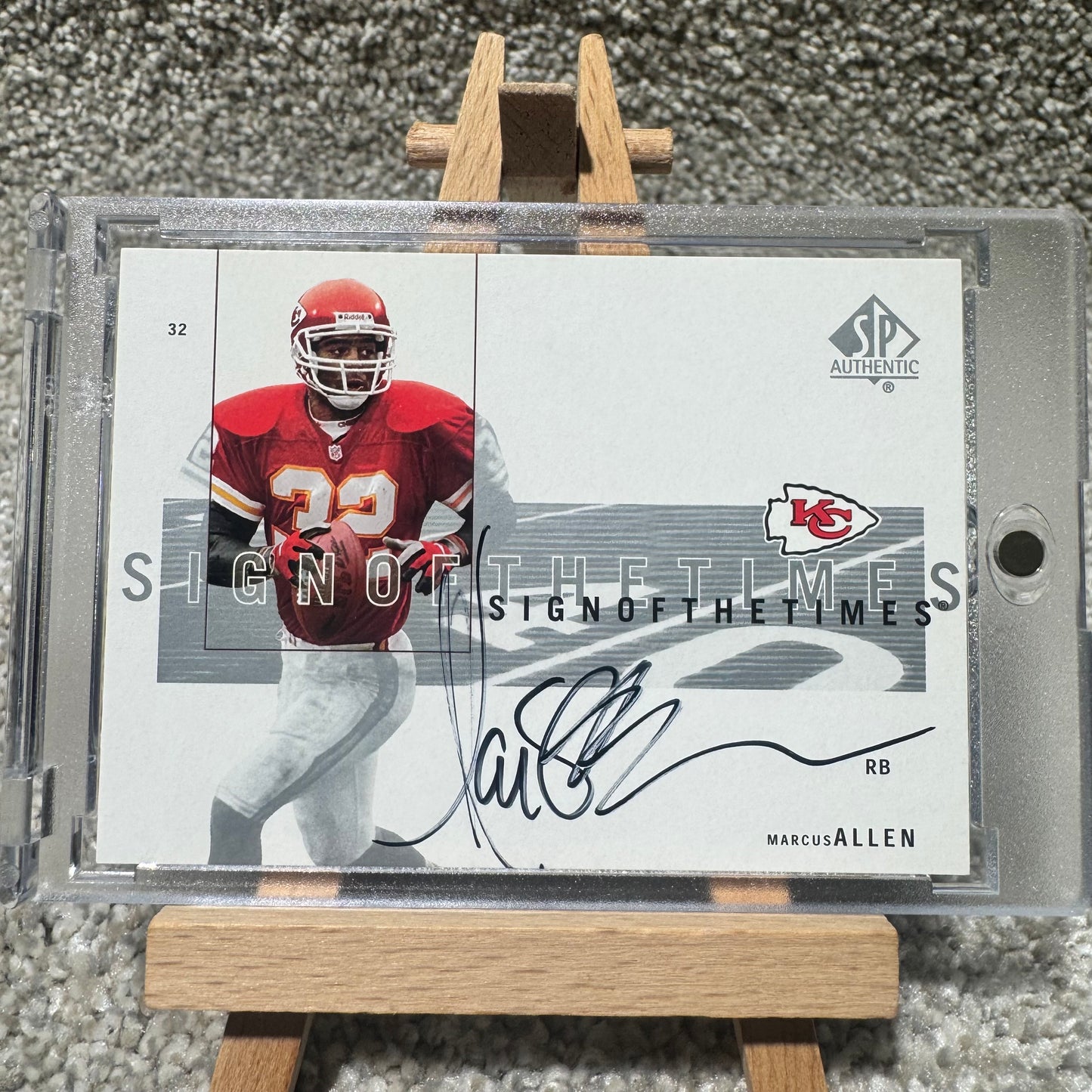 2001 SP Authentic Marcus Allen Sign Of The Times Autograph