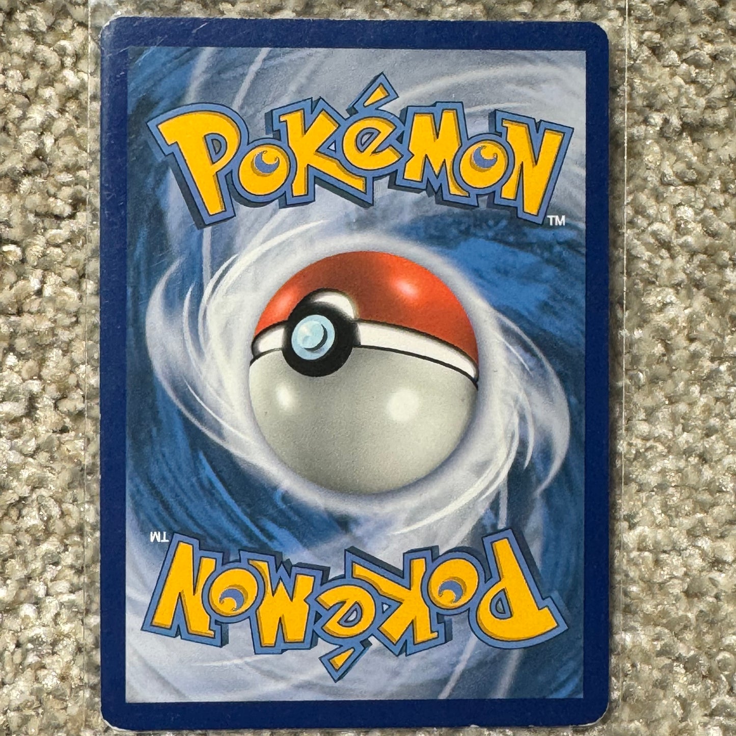 Reshiram & Charizard GX