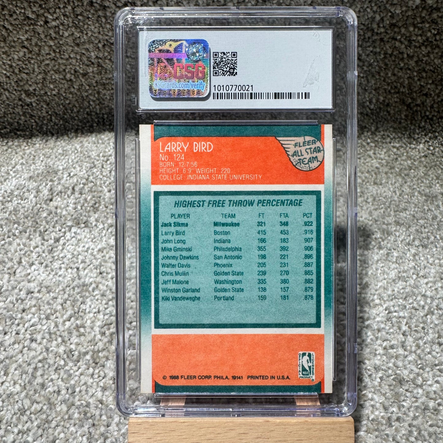 CSG Grade 8 Larry Bird 1988-89 Fleer